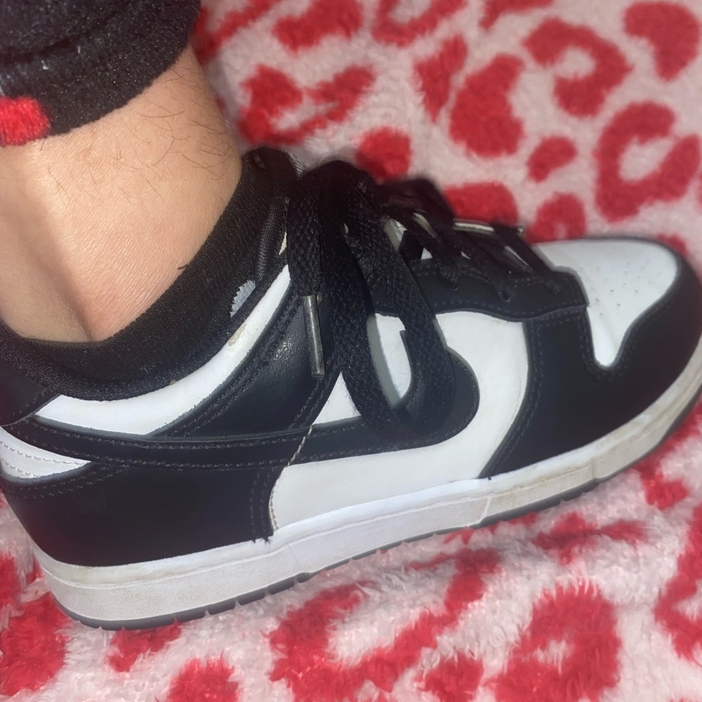 Nike Panda Dunk Black and White Low-Top Sneakers Size 5.5 Women’s - Picture 6 of 6
